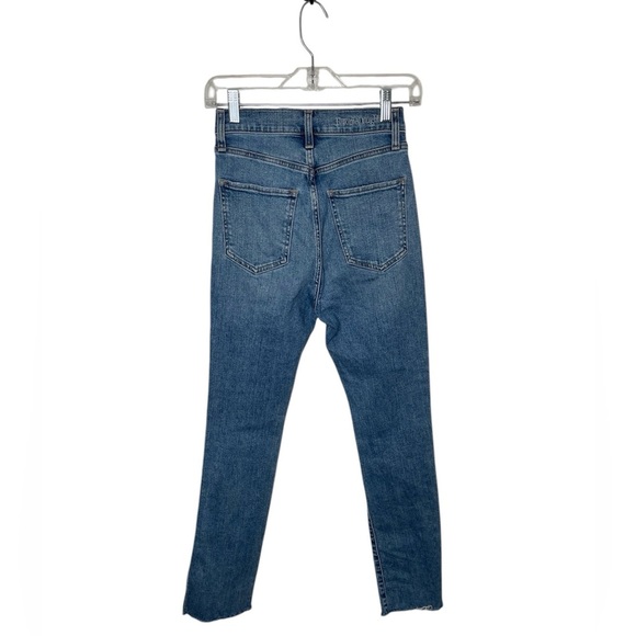 Favorite Daughter The Valentina Shortie Jean in Laurel Size 24 Raw Hem High Rise - Picture 5 of 13